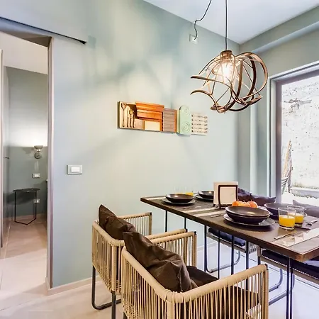 Vivilo Collection - Pigneto - Patio - Terrace - Parking Apartment