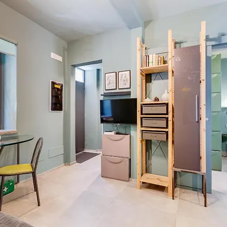 Vivilo Collection - Pigneto - Patio - Terrace - Parking Apartment *
