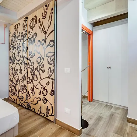Vivilo Collection - Pigneto - Patio - Terrace - Parking Apartment *