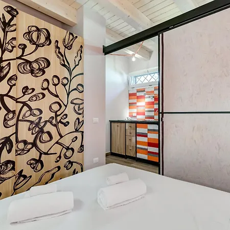Vivilo Collection - Pigneto - Patio - Terrace - Parking Apartment