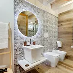 公寓 Appartamento Pigneto Con Giardino Privato E Parcheggio *