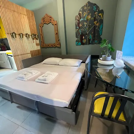 Pigneto Con Giardino Privato E Parcheggio * Рим